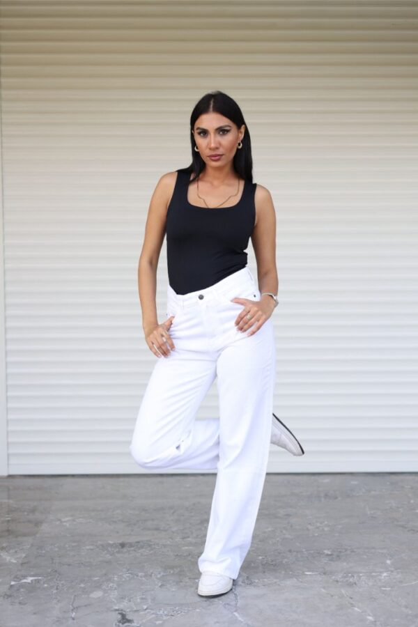 MuhraImg (114) White Jeans