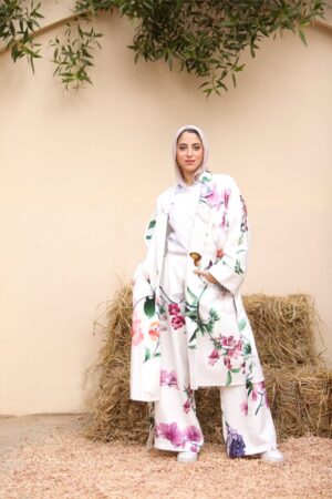 MuhraImg (201) White Orchid Coat