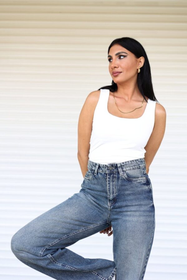 MuhraImg (88) Blue Jeans